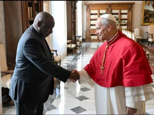 AFRIQUE : Le pape Léon XIV reçoit le président sud-africain Cyril Ramaphosa au Vatican