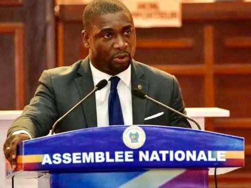 Scandale présumé à la CNPR : les agents saisissent Patrick Munyomo.