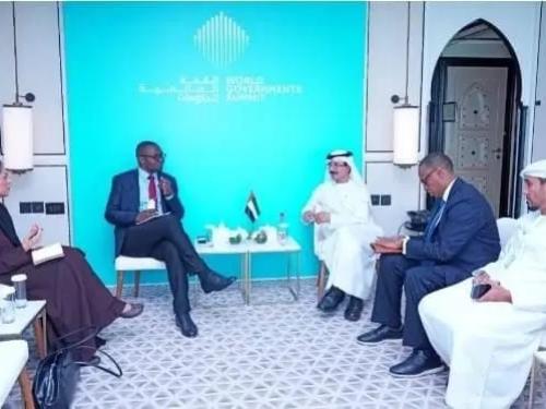 Port de Banana : A Dubai, Julien  Paluku confirme le suivi du calendrier des travaux