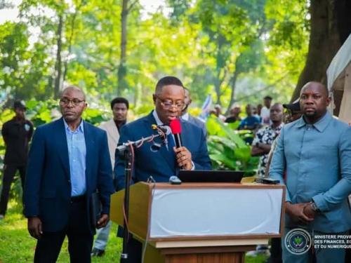Kinshasa : top départ des souscriptions pour les étals du nouveau marché central Zando