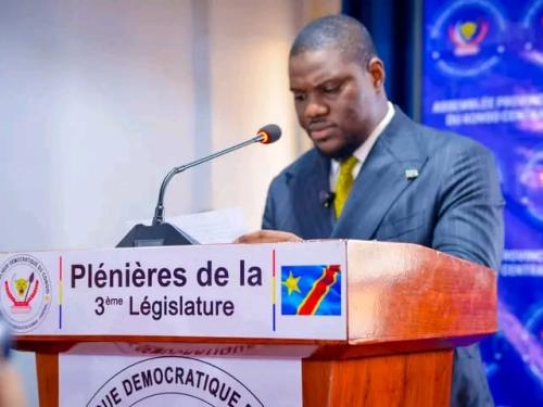 Kongo Central : une plénière agitée autour du réquisitoire visant le Gouverneur